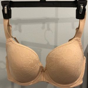 Womens Lace Finesse Contour Bra